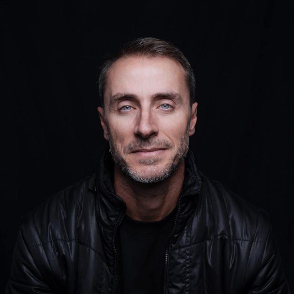 Viktor Mora