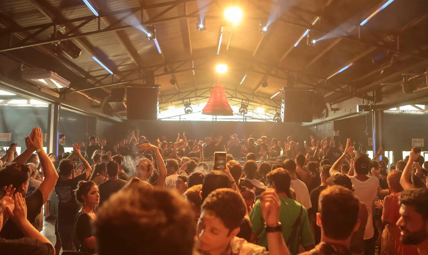 Surreal Park com D-nox, Zac, Waltervelt e mais! Ingressos com desconto