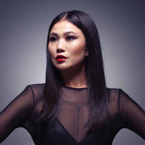 Club Vibe com Eli Iwasa