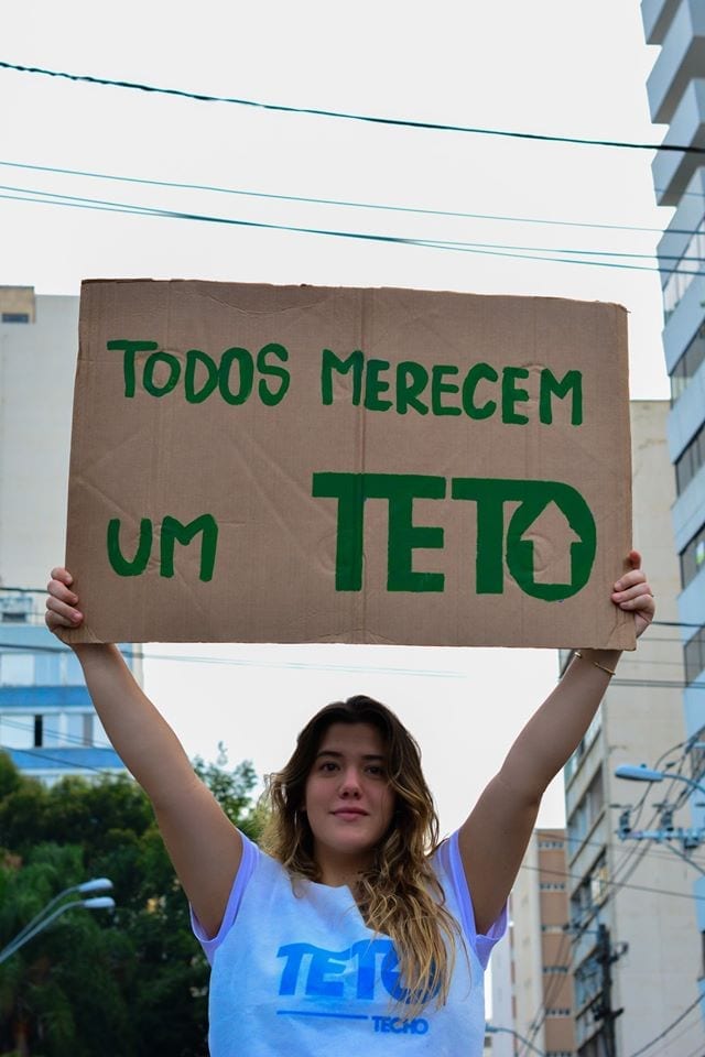 Seja sócio do Clube Inbox e ajude a ONG TETO Brasil