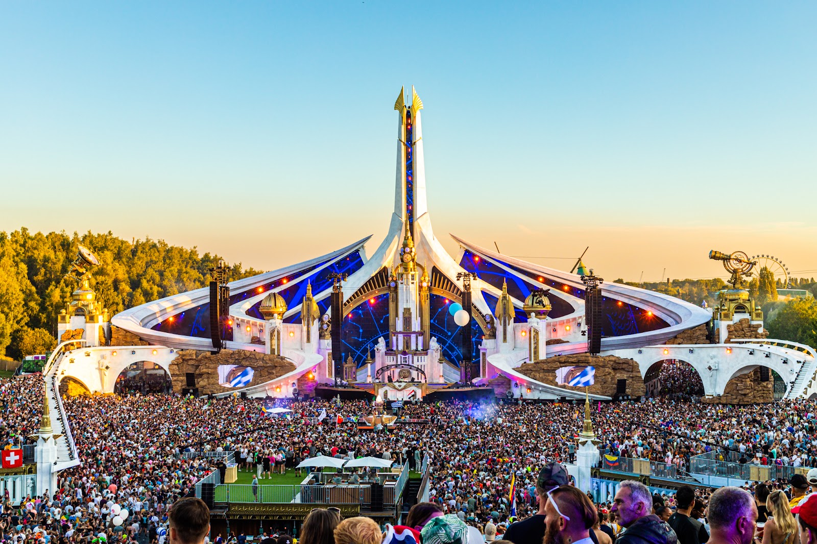 Tomorrowland Brasil anuncia tema e informações sobre ingressos para 2023