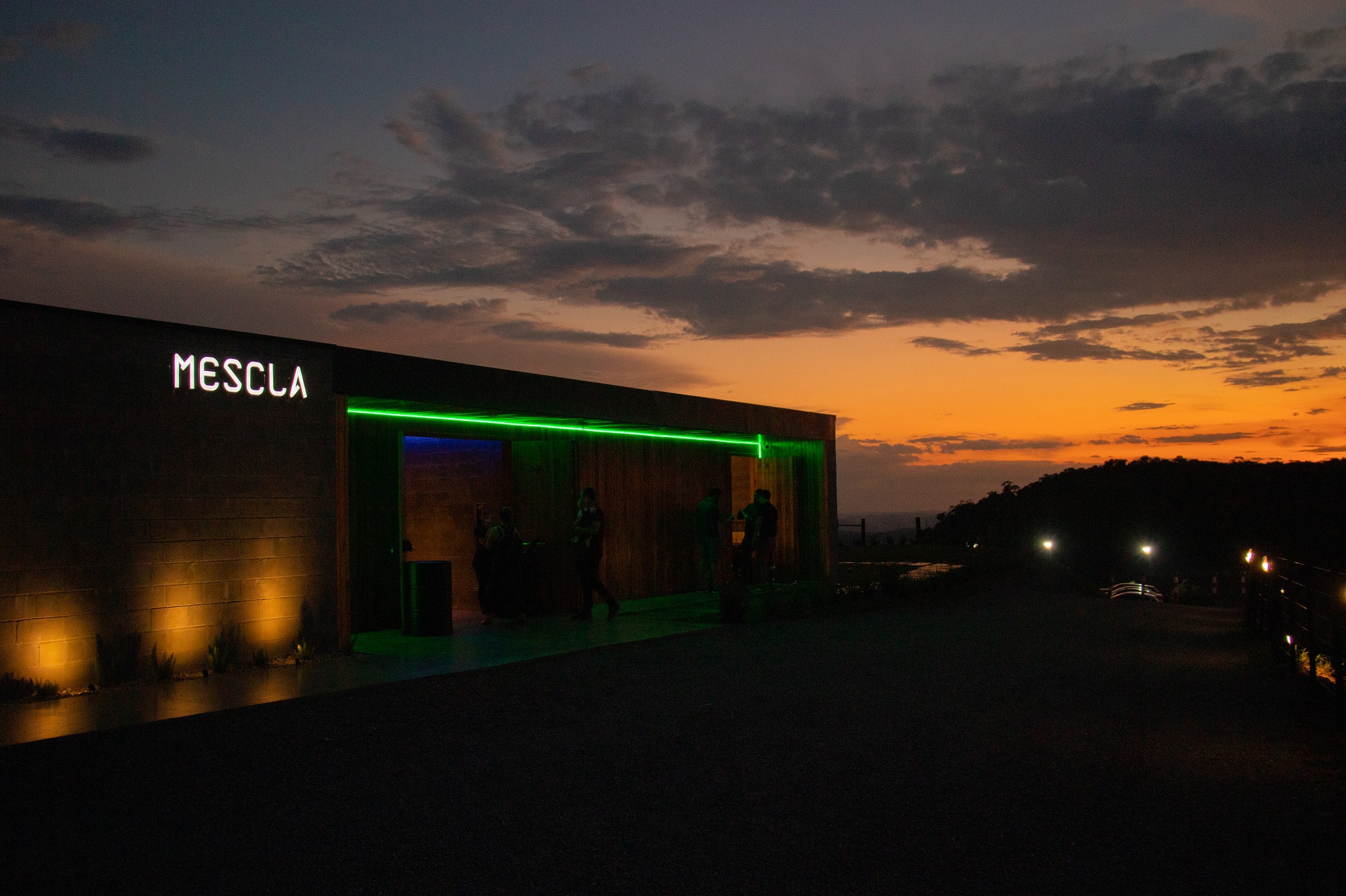 Conheça o MESCLA Social Club, novo espaço em Concórdia - SC