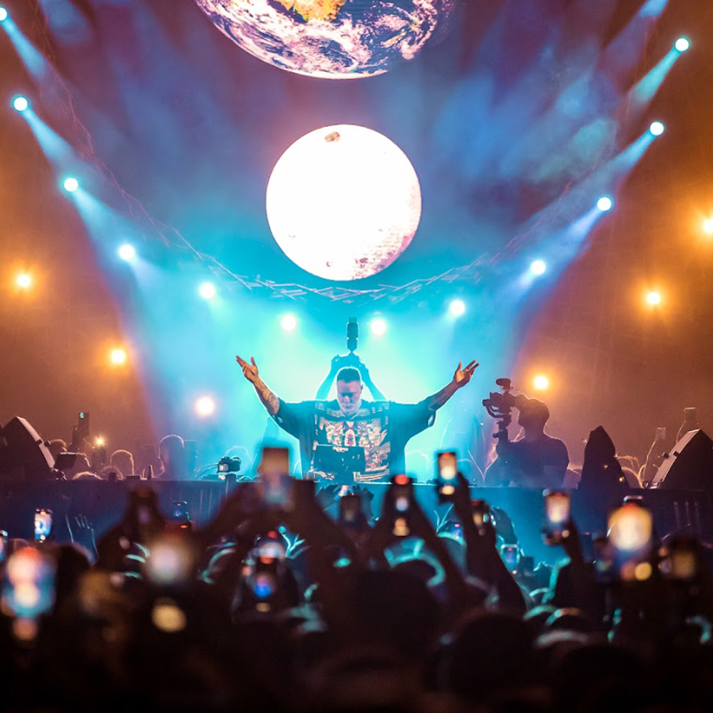 Ratier, único brasileiro no lineup do Sunwaves Festival, se prepara para mostrar lado minimalista na Romênia