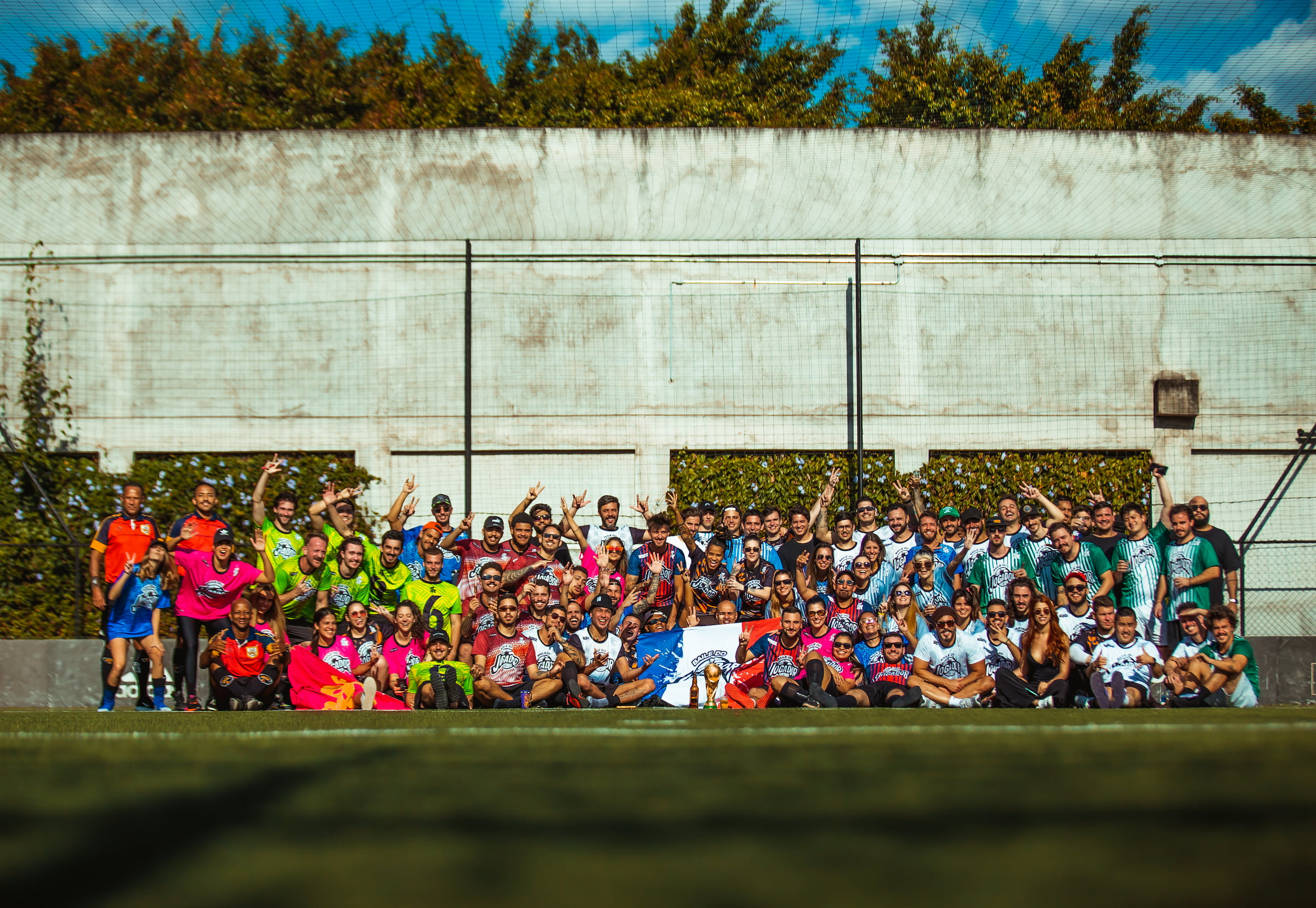 Baile do Jogador | Unindo paixão pelo futebol e música eletrônica em um evento beneficente