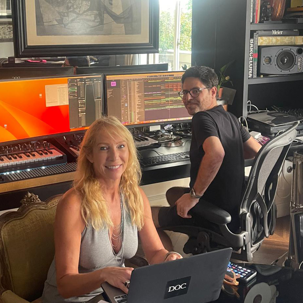 Conheça a Atomic Soda, nova agência de bookings de Gui Boratto e Denise Klein