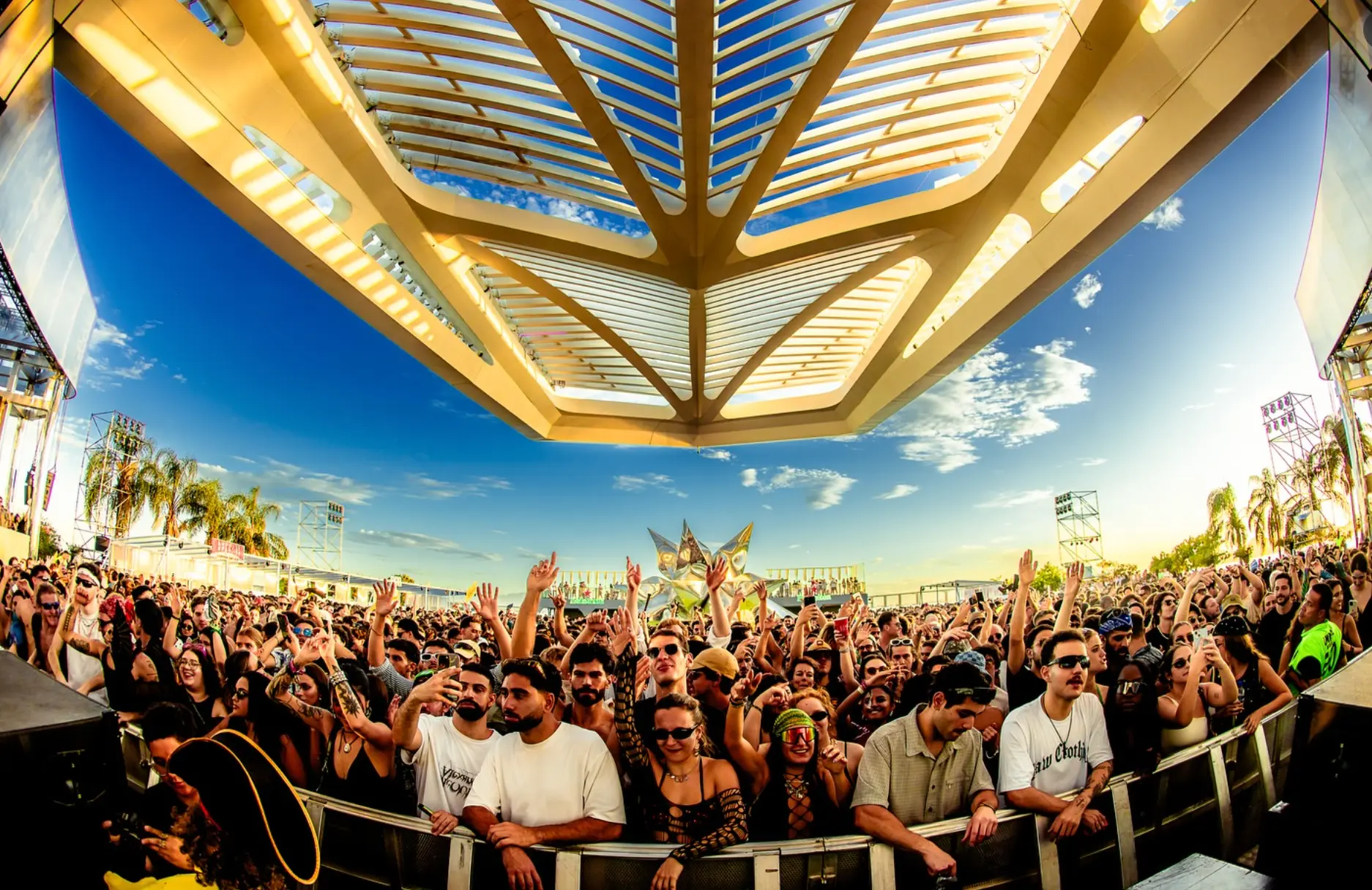 Melhores Festas de Música Eletrônica no Carnaval do RJ