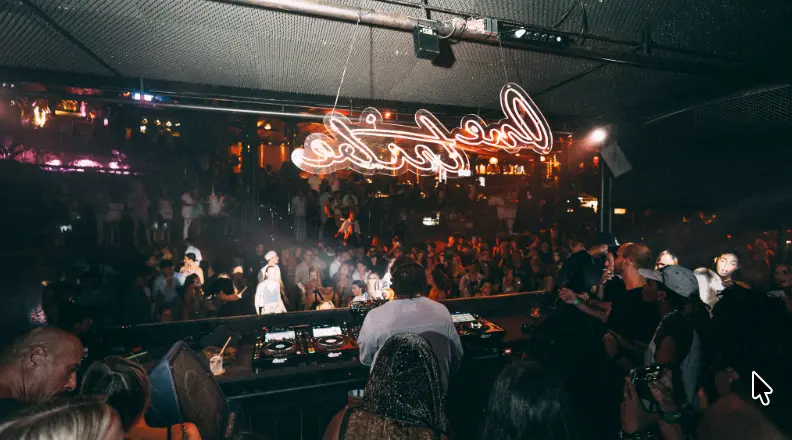 AMÉMÉ lança a track “Chulo” após temporada em Ibiza e se apresenta no Rio de Janeiro e em São Paulo em outubro
