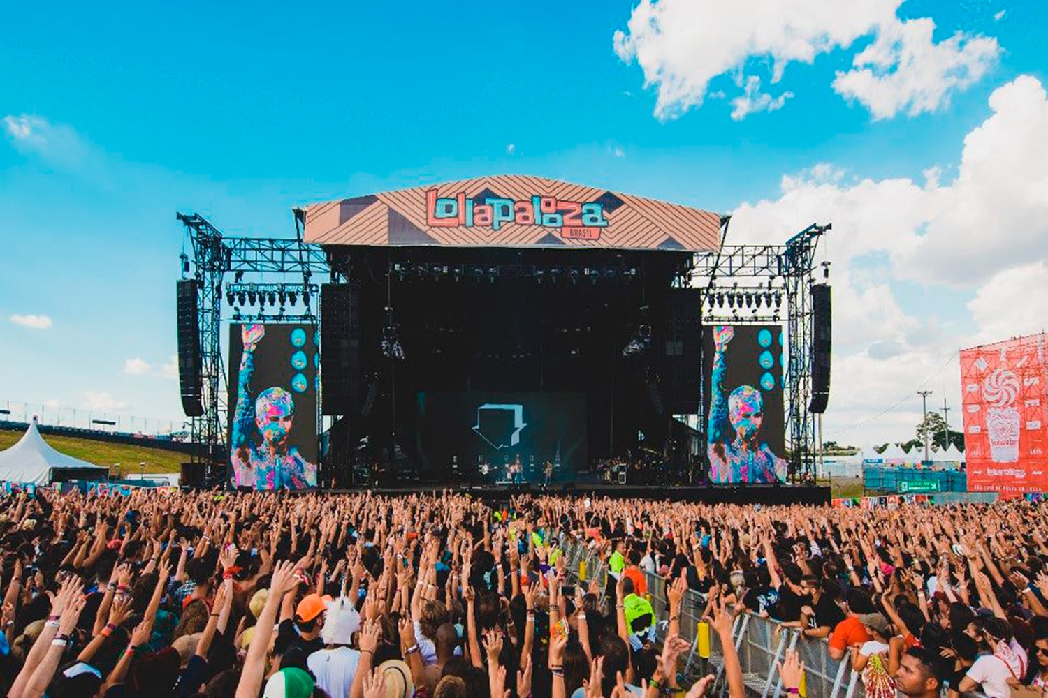 Lollapalooza Brasil inicia venda de ingressos para o público geral
