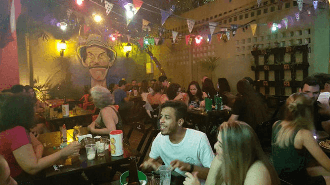 melhores bares e baladas de Recife