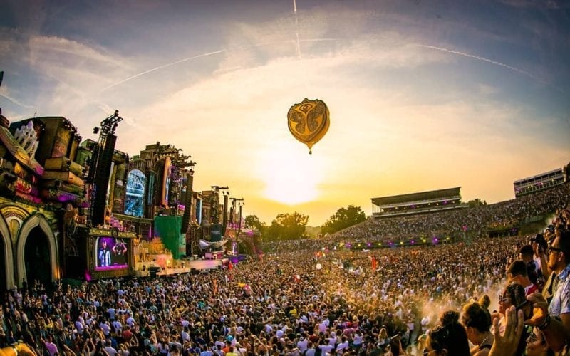 Saiba mais sobre os ingressos para o Tomorrowland 2020