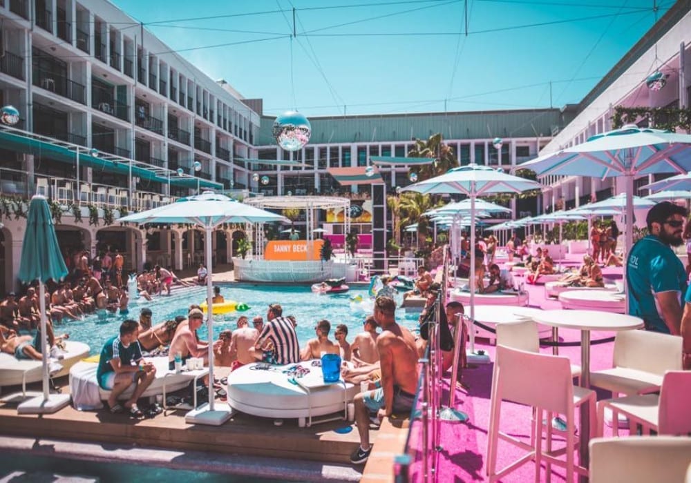 Ibiza planeja reabertura para turistas em julho